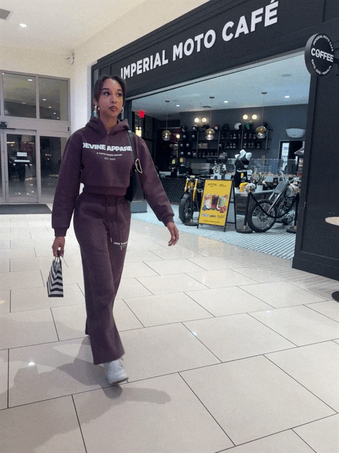 "Devine Apparel" - Women's Cropped Lounge Set