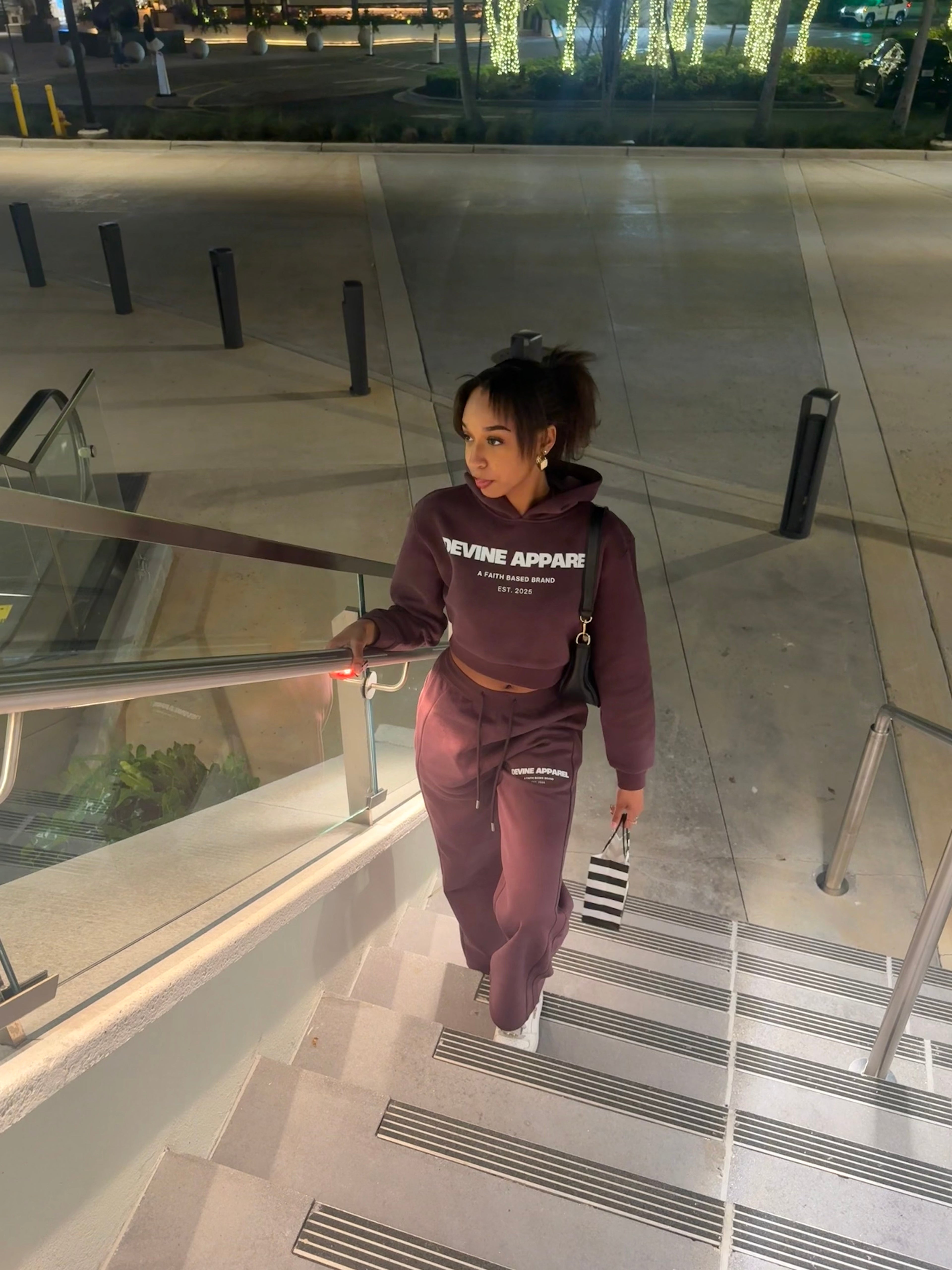 "Devine Apparel" - Women's Cropped Lounge Set